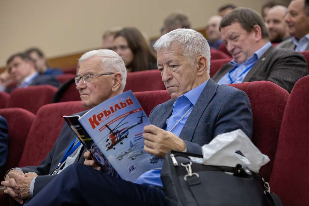 0F1A9898.jpg 0F1A9898.jpg